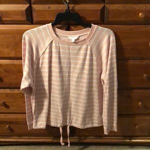 ⚡️4/$10⚡️ women’s sweatshirt